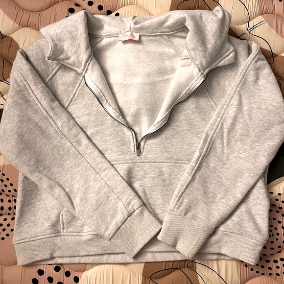 Pink Lily Quarterzip - Picture 2 of 4